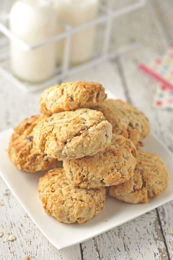 Almond, Date and Coconut Cookies